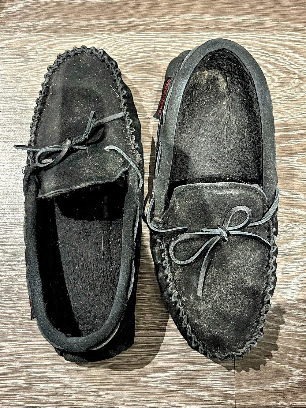 Minnetonka Josephine Black Moccasins US 10